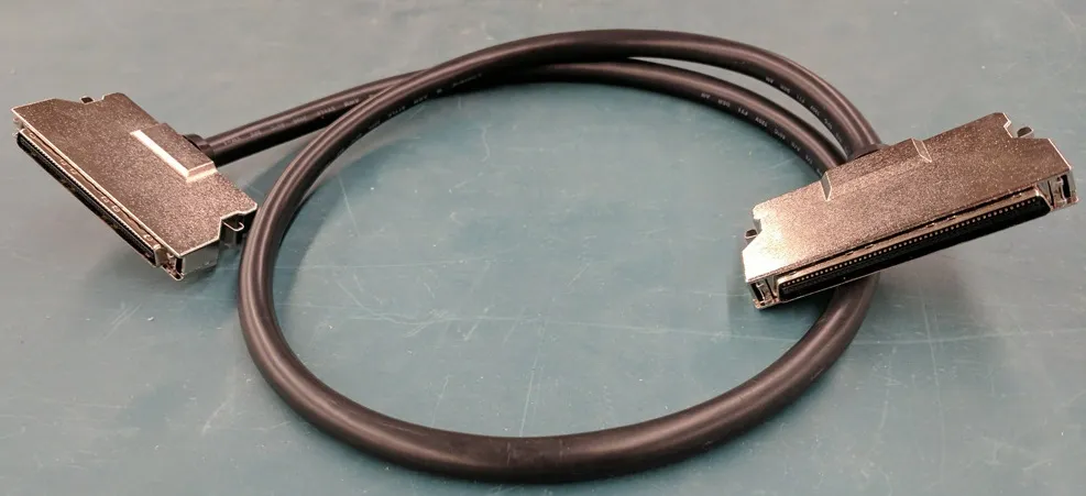 Illustration for CABLE-100-1M Dimensions and Connection Guide